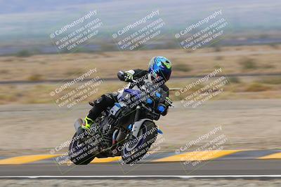 media/Sep-10-2022-SoCal Trackdays (Sat) [[a5bf35bb4a]]/Turn 11 (11am)/